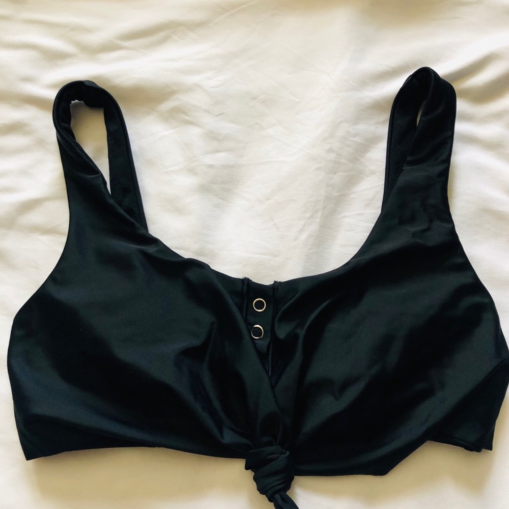 Black Swim Top: Small (3-5)